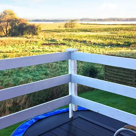 Six-bedroom Holiday In