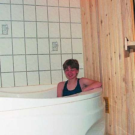 Six-bedroom Holiday In Semesterbostad *