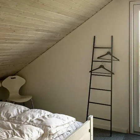 Six-bedroom Holiday In Semesterbostad Christiansfeld